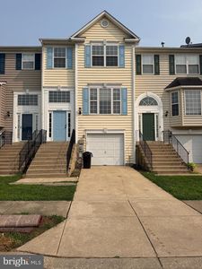 2655 Avon Pl