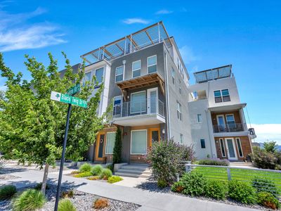 Property at 11241 S Freestone Rd, South Jordan, UT
