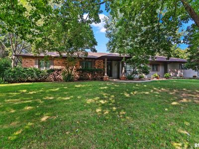 53 Frontier Lake Dr