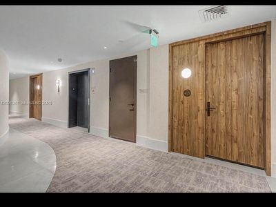 2200 Brickell Ave #405