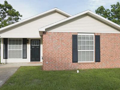424 Shadow Way Ln