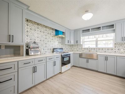 806 County Road 123
