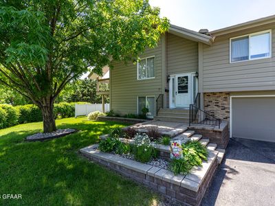 601 4th Ave NE Unit 16