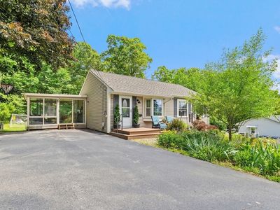 100 Delmar Dr