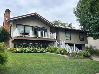 24 Cedarwood Dr
