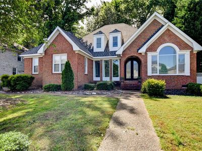 1029 Harwich Dr
