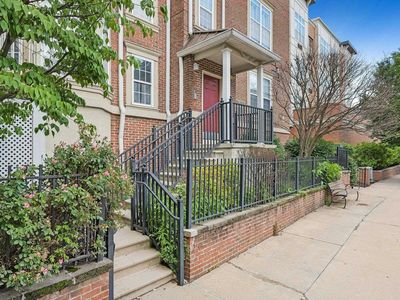 200 Dey St #231-0904