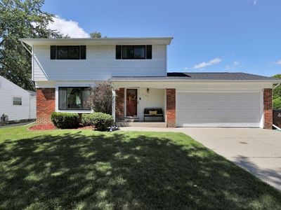 4142 Rivershell Ln