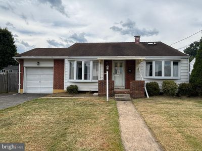 16 Falmouth Rd