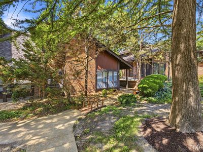 1044 Humber Cir