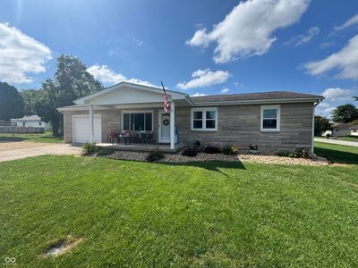 407 W Park Rd