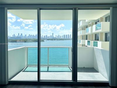 1200 West Ave APT 1002
