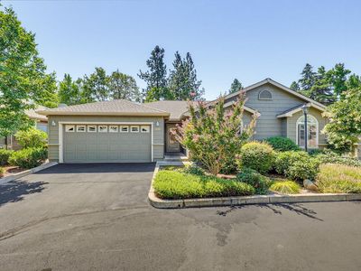 2140 Birchwood Ln