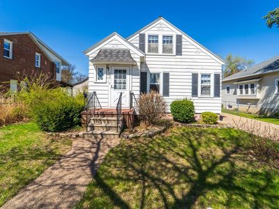 506 North 1ST AVENUE