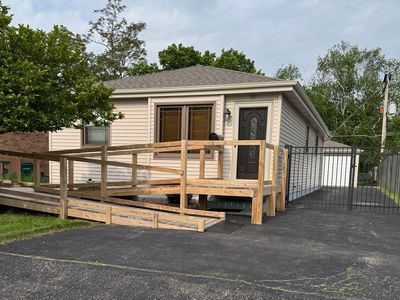 11 Wheeler Ave