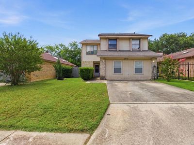2952 WOOD CIRCLE
