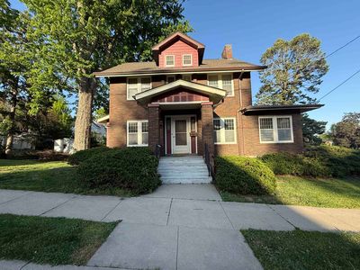 660 Alta Vista St