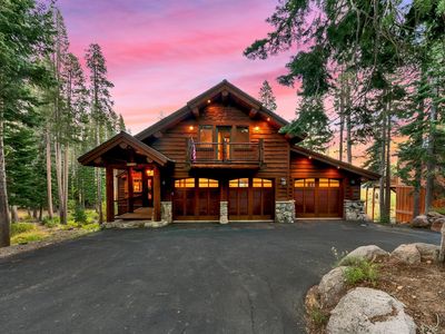 11557 Zermatt Dr