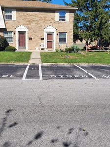 5732 Pine Tree St W APT M