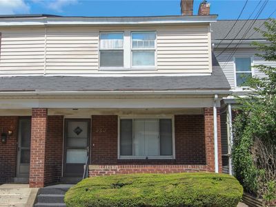 323 Main St