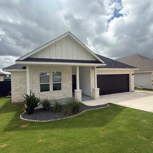 220 Riley Ln