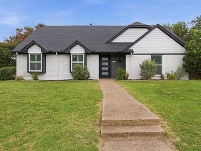 1705 Hatherly Dr