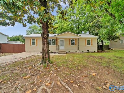 315 Bobwhite Dr SW
