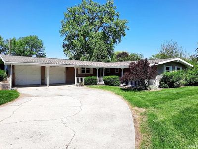 3700 W Fleetwood Dr