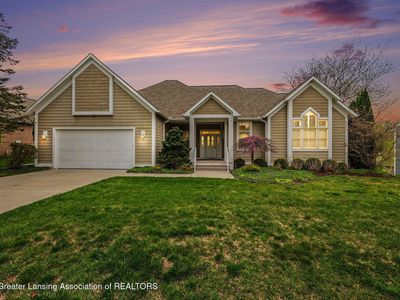 3611 Breezy Point Dr