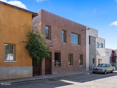 176 S Avenida Del Sembrador