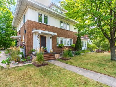615 N CENTER AVENUE