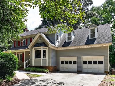 3505 Lexham Ct