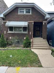 1410 N Laramie Ave