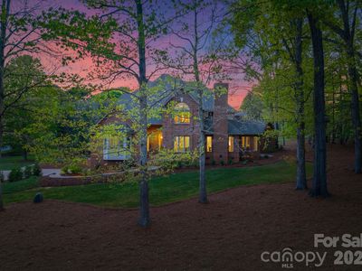 101 Valley Ranch Ln