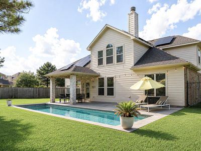 6 Bay Mills Pl