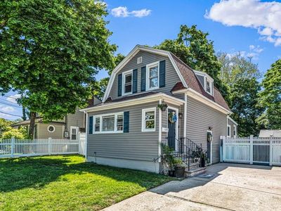 42 Willow Avenue