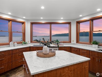 9551 Samish Island Road