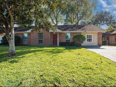 5106 Tavenor Ln
