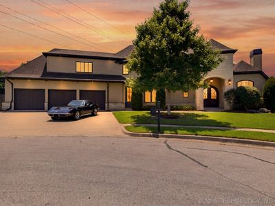 8008 S Galveston Ct