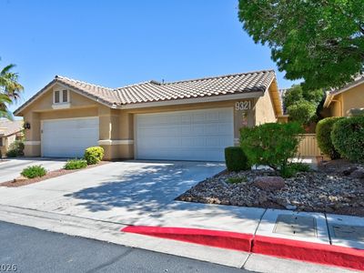 9321 Mount Bret Ave Unit 102