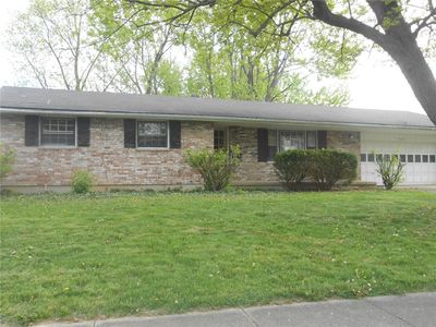 Property at 327 Reichard Dr, Vandalia, OH
