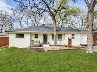 708 Oakwood Dr