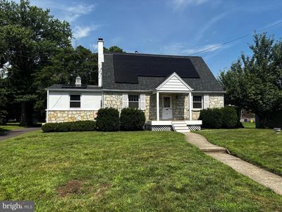 24 Railroad Ave