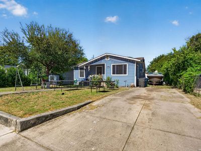 2319 Valencia
