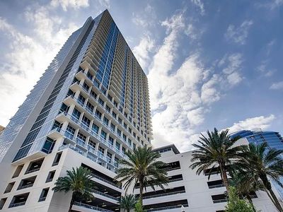 150 E Robinson St Unit 1422
