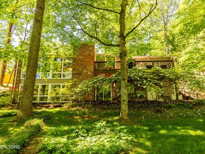 2513 Lakemoor Dr