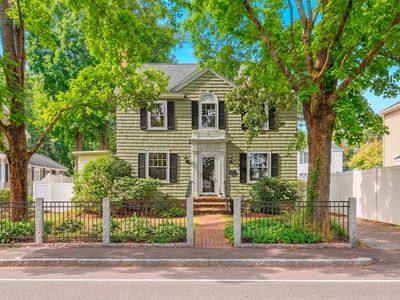 74 Chestnut St