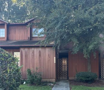 823 SW 58TH TERRACE