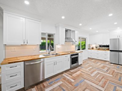 3333 NW 26th Court