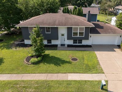 1955 Danbury Dr